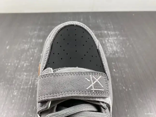 Rep JORDAN CHECK X THE FZ8117-001 SCOTT TRAVIS CUT 0429